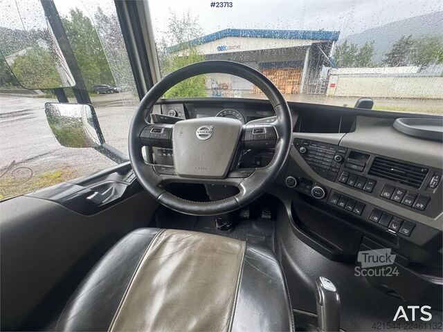  Volvo FH500 6x2 Tractor Unit – ADR Equipped