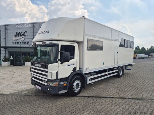 Transporte de cavalos Scania P94 300 4X2 / ZEPRO / 5 SEATS