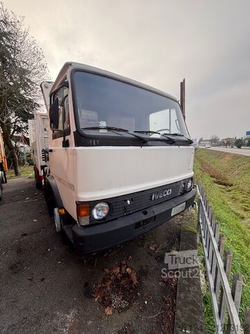 Teherautó alváz Iveco 95-10