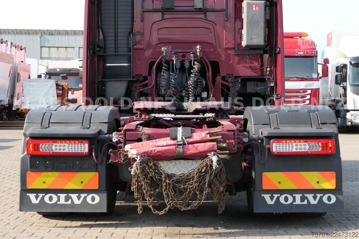 Тягач большого объема VOLVO FH 460 Globetrotter 2-Tanks Euro 6