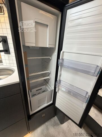 Полуинтегрированный автодом HYMER/ERIBA ML-T CrossOver 570 AHK abnehmbar / 5G Router / W