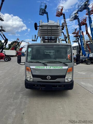 Piattaforma di sollevamento Nissan CABSTAR 35.13 KLAAS 27M