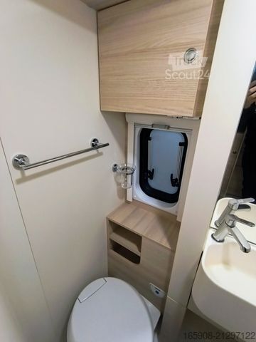 Autocaravana EURAMOBIL Van 595 HB Automatik Diesel Heizung