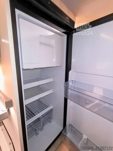 Autocaravana EURAMOBIL Van 595 HB Automatik Diesel Heizung