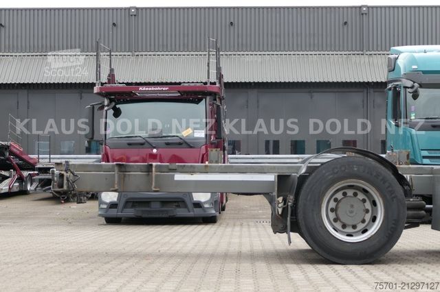 Carrello elevatore TERBERG YT 222 Wechselbrückenumsetzer Kamera