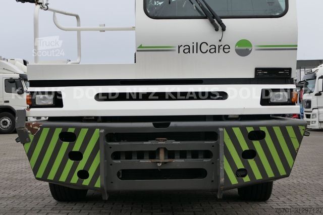 Carrello elevatore TERBERG YT 222 Wechselbrückenumsetzer Kamera