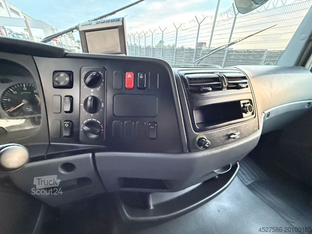 Furgone chiuso MERCEDES-BENZ Atego 816 *WOHNMOBIL*RÖNTGENMOBIL*CAMPER*UNIKAT*
