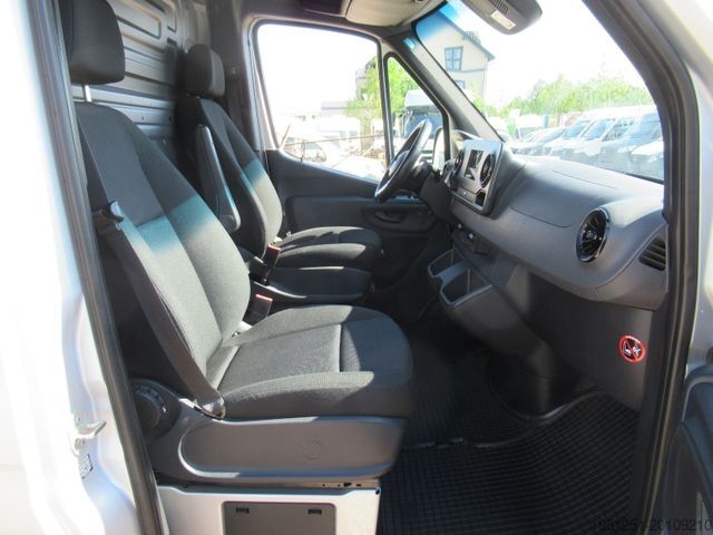 Furgon blaszak MERCEDES-BENZ Sprinter 314 CDI 9-G MBUX KLIMA AT-MOTOR