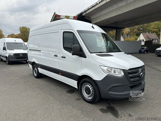 Dodávka s vysokou střechou Mercedes-Benz Sprinter 317 CDI RWD L2 3,5 to AHK Last