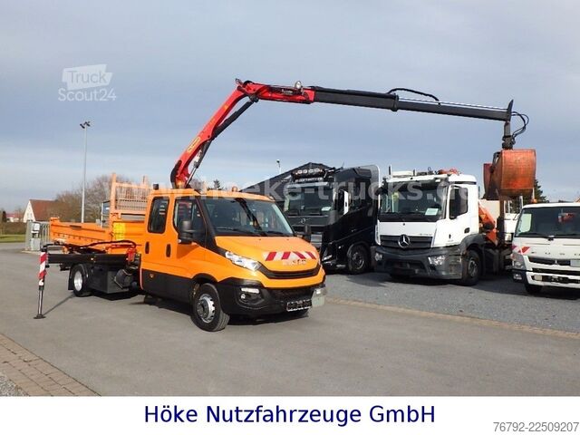 Furgone ribaltabile a tre lati IVECO 70 C 18 DoKa/Kipper/Palfinger Kran/Greifer/2xAHK
