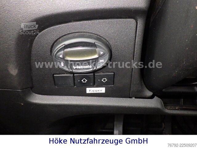 Furgone ribaltabile a tre lati IVECO 70 C 18 DoKa/Kipper/Palfinger Kran/Greifer/2xAHK