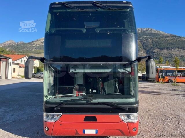 Autobus a due piani Van Hool Astromega