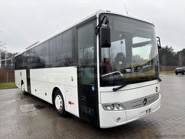 Meziměstský autobus Mercedes-Benz Intouro