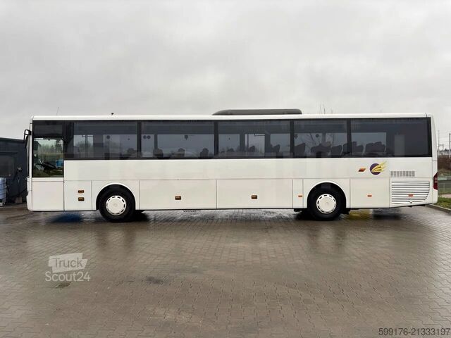 Meziměstský autobus Mercedes-Benz Intouro