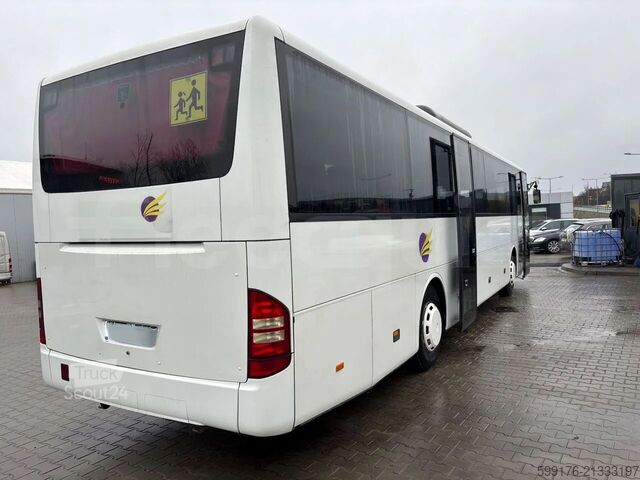 Meziměstský autobus Mercedes-Benz Intouro