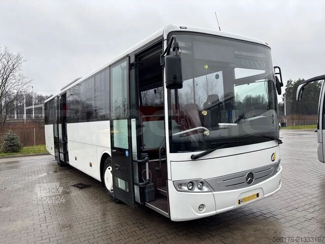 Meziměstský autobus Mercedes-Benz Intouro