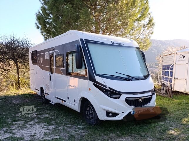 Autocarana integrado Benimar Amphitrion 967