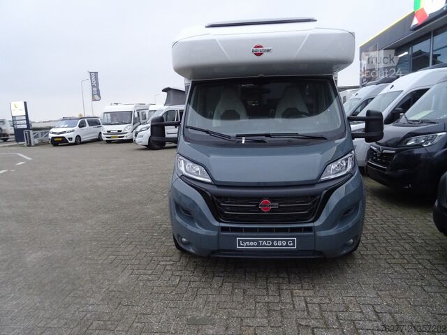 Halbintegral Burstner Lyseo Gallery TD 689 Fiat