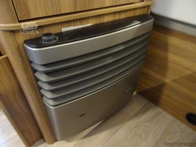 Potovalna prikolica Eriba Touring 310 Legend