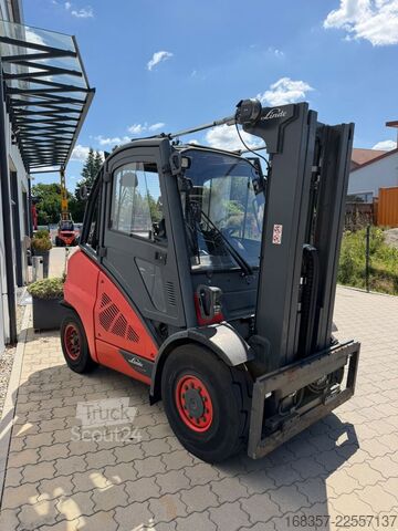 Frontgaffeltruck Linde H50D-02