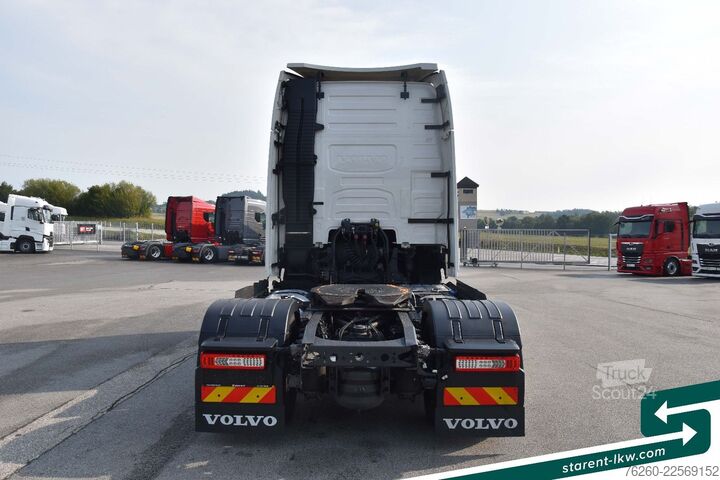 Стандартен влекач VOLVO FH 500 AERO XL CMS VEB+ LED-Sicherheitspaket