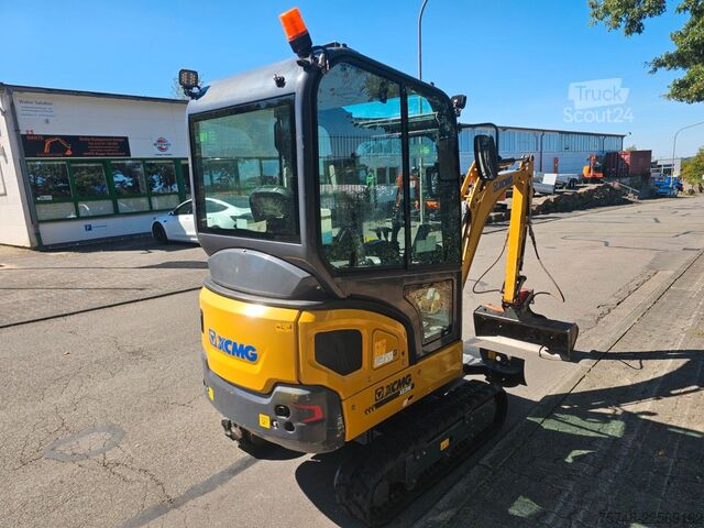 Мини багер XCMG XE20E