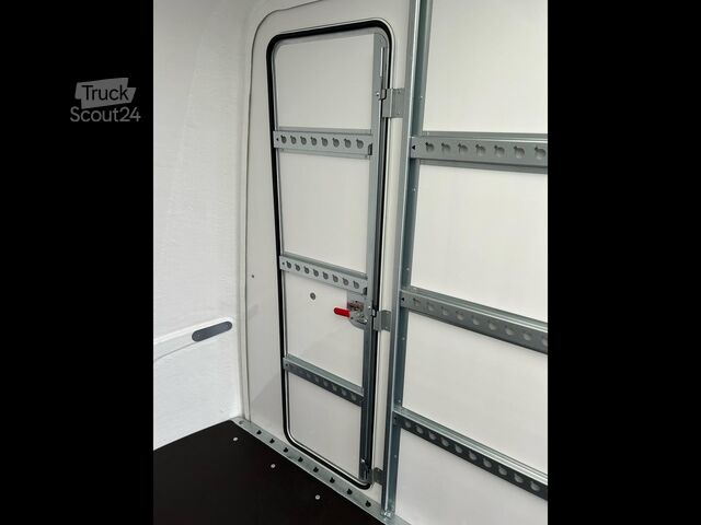 Kofferanhänger Brian James Trailers Kofferanhänger Box Van - 600-3518-27-2-12-W 2,7t