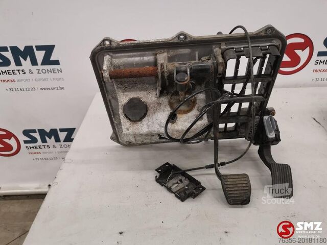 Interieur Man Occ pedaalplaat met pedalen MAN TGX 18.440