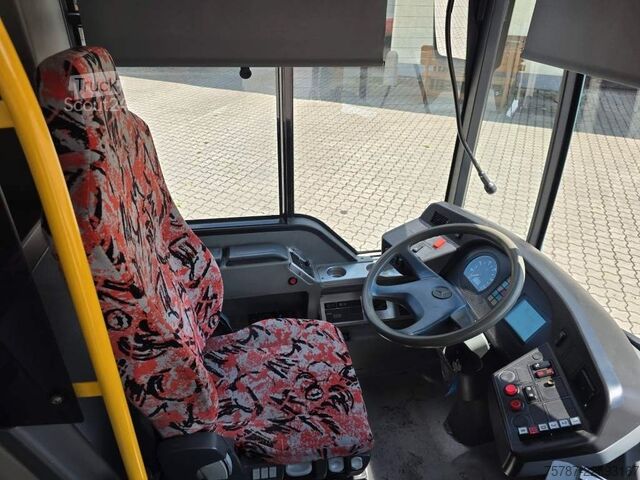 Şehirlerarası otobüs MERCEDES-BENZ LE 530  n40+56+1+1