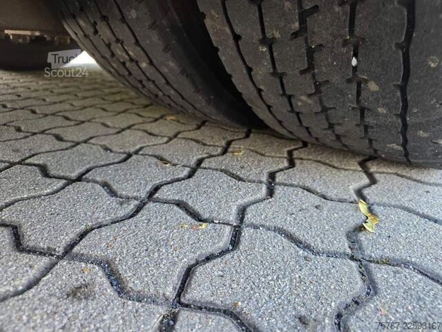 Şehirlerarası otobüs MERCEDES-BENZ LE 530  n40+56+1+1
