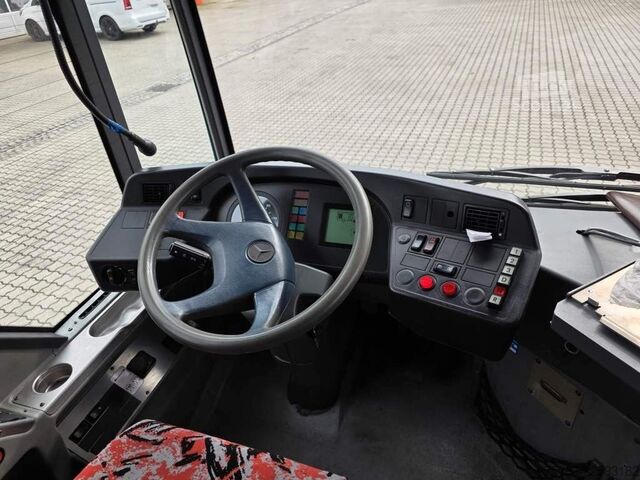 Şehirlerarası otobüs MERCEDES-BENZ LE 530 40+56+1+1