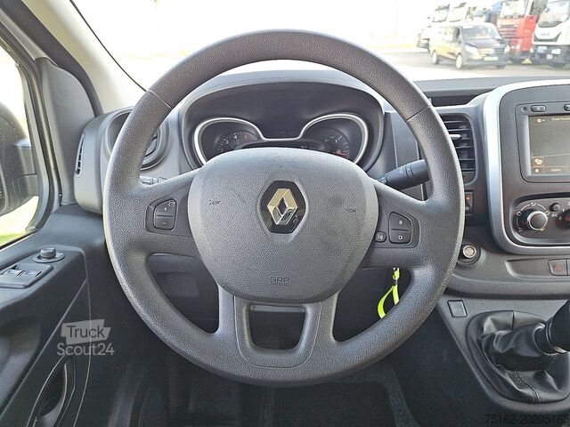 Carrinha de tejadilho alto RENAULT TRAFIC 2.0 DCI L1H1 Navi Trekhaak !