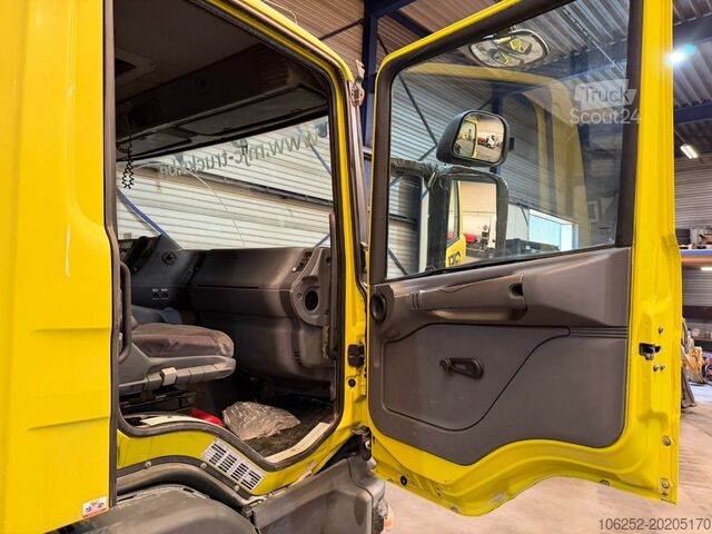 Sistema de brazo de gancho Scania 94G-260 6x2 HOOKLIFT / GANCHO - MANUAL - BE TRUCK