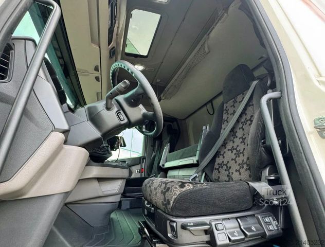 Koelwagen SCANIA S500 6X2 RETARDER 50 CC COMBI 2x TAILLIFT TOP CO