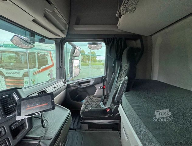 Koelwagen SCANIA S500 6X2 RETARDER 50 CC COMBI 2x TAILLIFT TOP CO