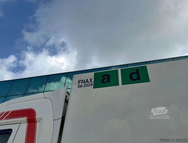 Koelwagen SCANIA S500 6X2 RETARDER 50 CC COMBI 2x TAILLIFT TOP CO