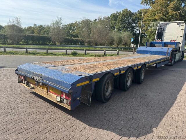 Cargador bajo Nooteboom 3 ass gestuurde dubbel uitschuifbare oplegger