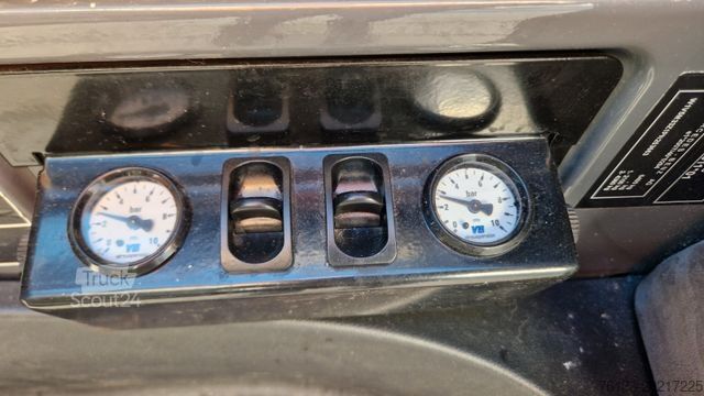 Minibus MERCEDES-BENZ 2 Stück 519 Schulbus Transferbus 30 Sitzer