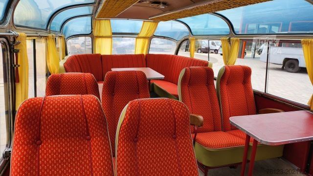 Turistični avtobus SETRA Kässbohrer  Setra S 6, S 9 Oldtimerbus Oldi