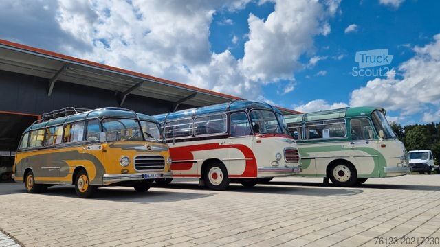 Turistični avtobus SETRA Kässbohrer  Setra S 6, S 9 Oldtimerbus Oldi