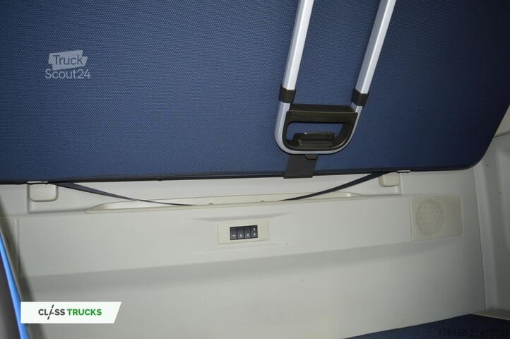 Standart çekici ünitesi VOLVO FH 460 Globetrotter XL i-Save SideSkirts