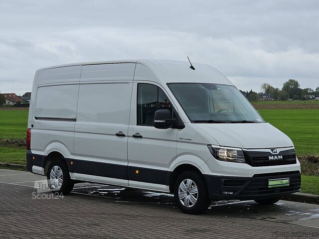 Station wagon con tetto alto M.A.N. TGE 3.140 ac  EURO6