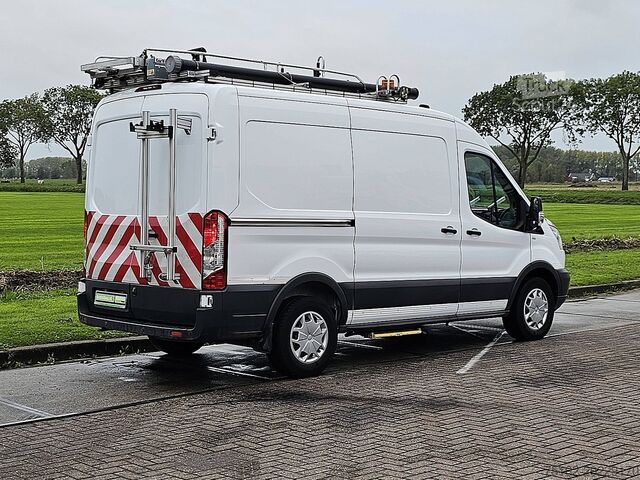 Hochdachkombi FORD TRANSIT 2.0 L2H2 Imperiaal Navi!