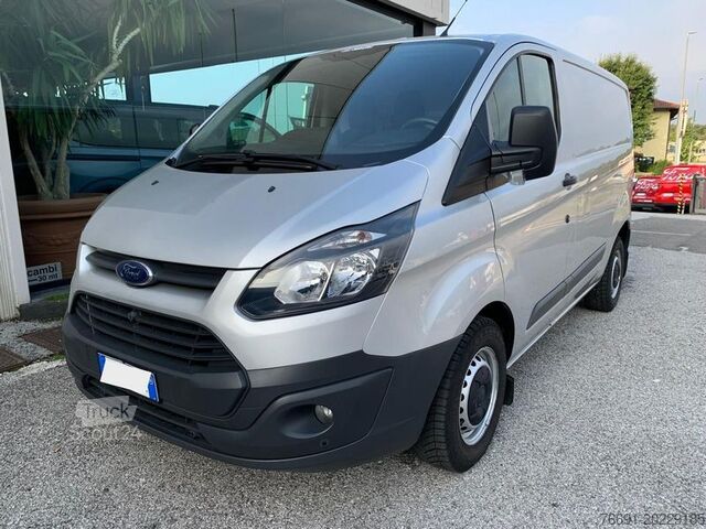 Fourgon tôlé Ford Custom Van  2.2 TDCi 100cv ?
