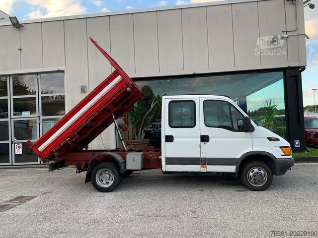 Furgón volquete Iveco Daily  35C11 Dop. Cab. 7 posti - Ribaltabile