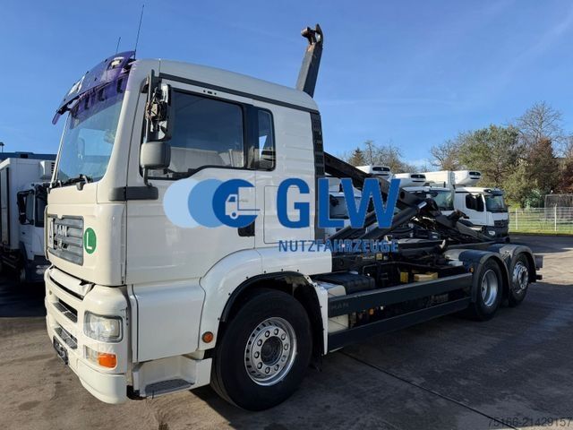 Autocamion cu cârlig pentru containere MAN TGA 26.440 BL Abrollkipper*Klima*AHK*LENKACHSE