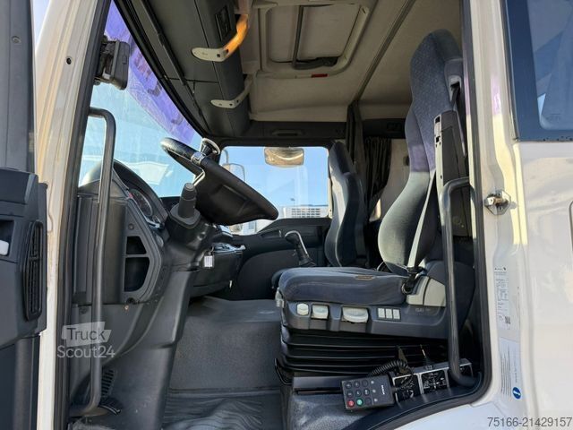 Autocamion cu cârlig pentru containere MAN TGA 26.440 BL Abrollkipper*Klima*AHK*LENKACHSE