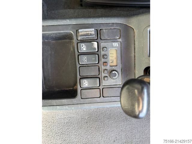 Autocamion cu cârlig pentru containere MAN TGA 26.440 BL Abrollkipper*Klima*AHK*LENKACHSE