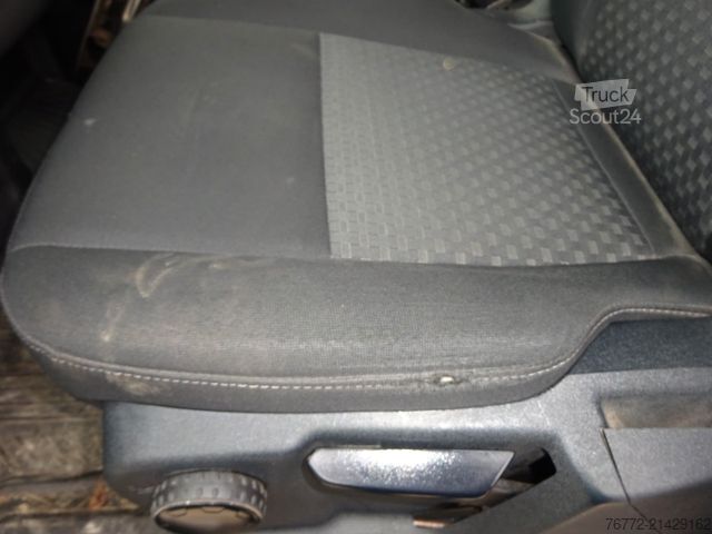 Yüksek tavanlı panelvan FORD Transit Custom Kasten 340 L1 /Euro 6/Navi/AHK