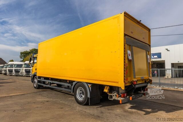 Bőrönd MAN TGM 18.250 BL + DHOLLANDIA 2T.